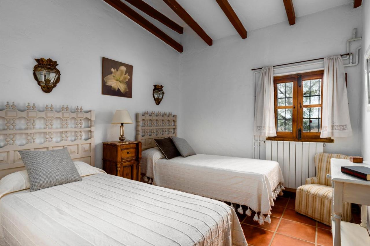 Refugio Andaluz Con Piscina Entre Olivos Villanueva de Tapia Ngoại thất bức ảnh
